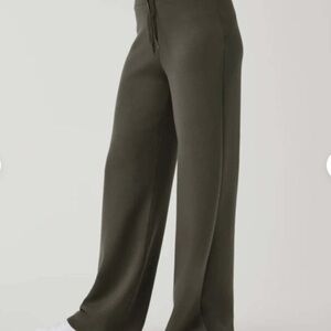 SPANX Air Essentials Wide Leg Pant